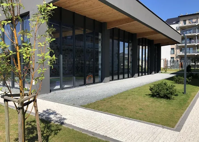 Lux Gray Basen, Piec Morz Apartman